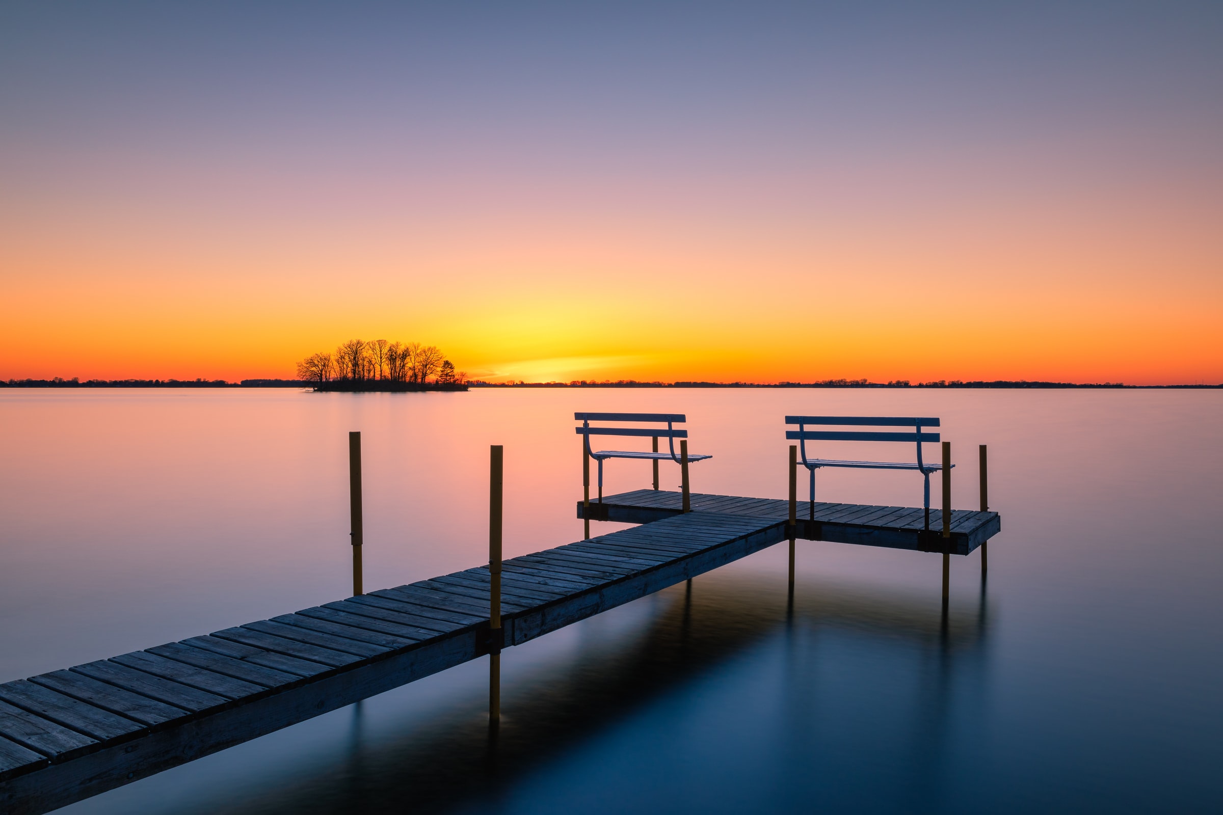 Calm Light by Dave Hoefler on Unsplash